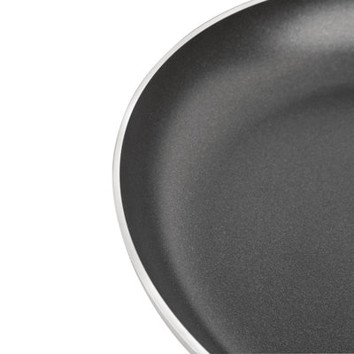 Nisbets Essentials Non-Stick Teflon Frying Pan 240mm