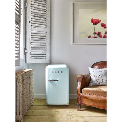 Smeg 50s Retro Mini Bar Fridge Pastel Green FAB5RPG5